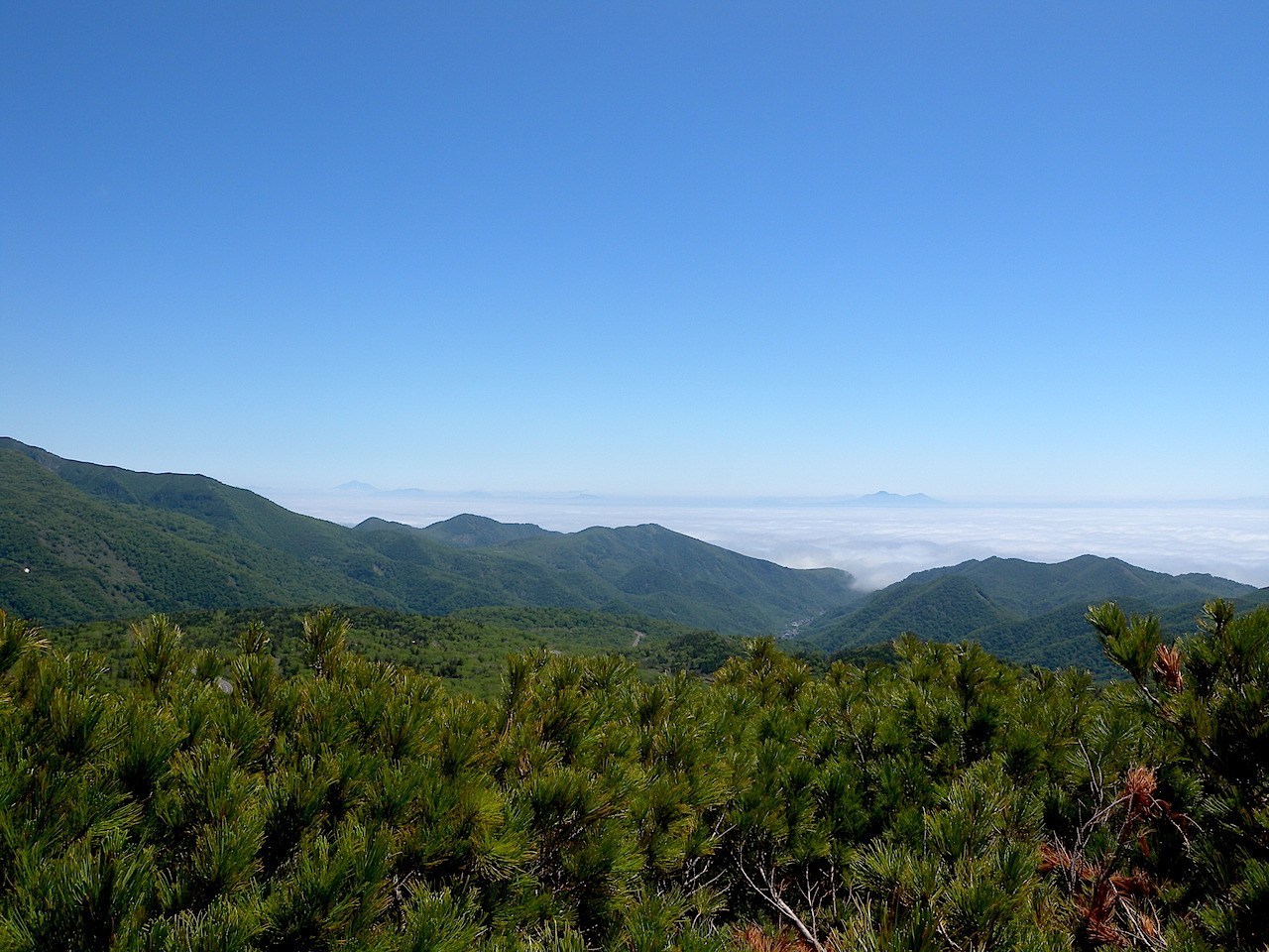 目梨望遥台から