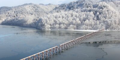 シューパロ湖・三弦橋