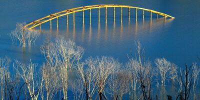 シューパロ湖・旧白銀橋