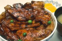 元祖豚丼のぱんちょう